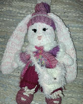 Coniglietta Cloe Amigurumi – Fatta a mano-Morbida