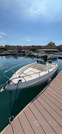 Saver manta 600 con motore mercury pro 40 del 2016