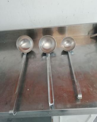 ATTREZZI PROFESSIONALI DA CUCINA