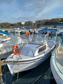 Barca Anaconda cabinata 6mt 2023