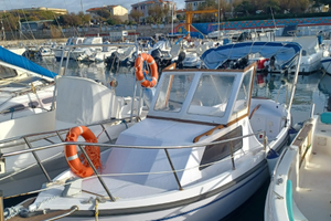 Barca Anaconda cabinata 6mt 2023