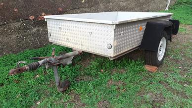 RIMORCHIO AUTO