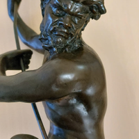 Statua bronzea di Nettuno