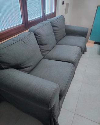 Divano Ikea Ektrop 3 posti + fodera aggiuntiva 