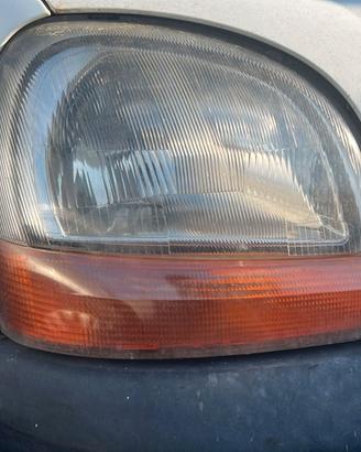 Fanale Destro Renault Kangoo anno 2002