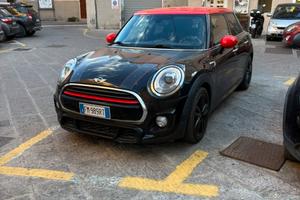 🚗 Mini Cooper SD John Cooper Works Line – 2018