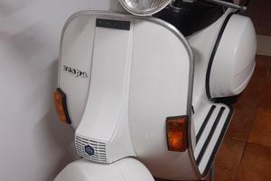 Vespa PX125E anno 1984