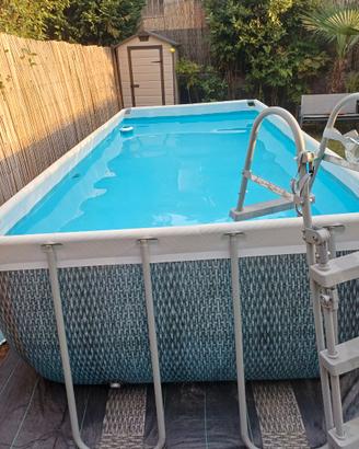 Piscina 4 x 2 x 1