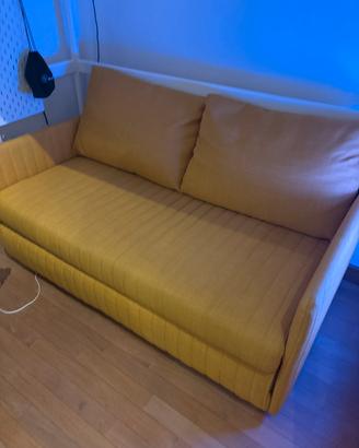 Divano a due posti
