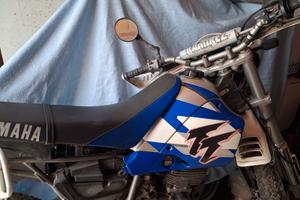 Yamaha 4GV TTE forcelle steli rovesciati.