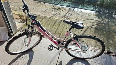 Bicicletta ragazza