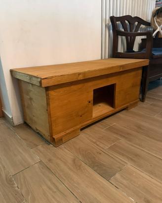 Cuccia in legno per piccoli animali