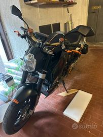 KTM superduke 990