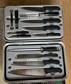 Set di coltelli Victorinox mai usato