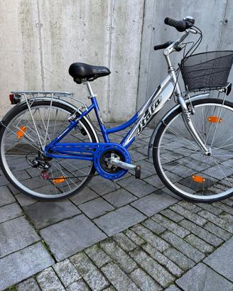 Bicicletta donna 28 in alluminio 21 rapporti