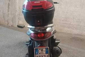 Beverly 250