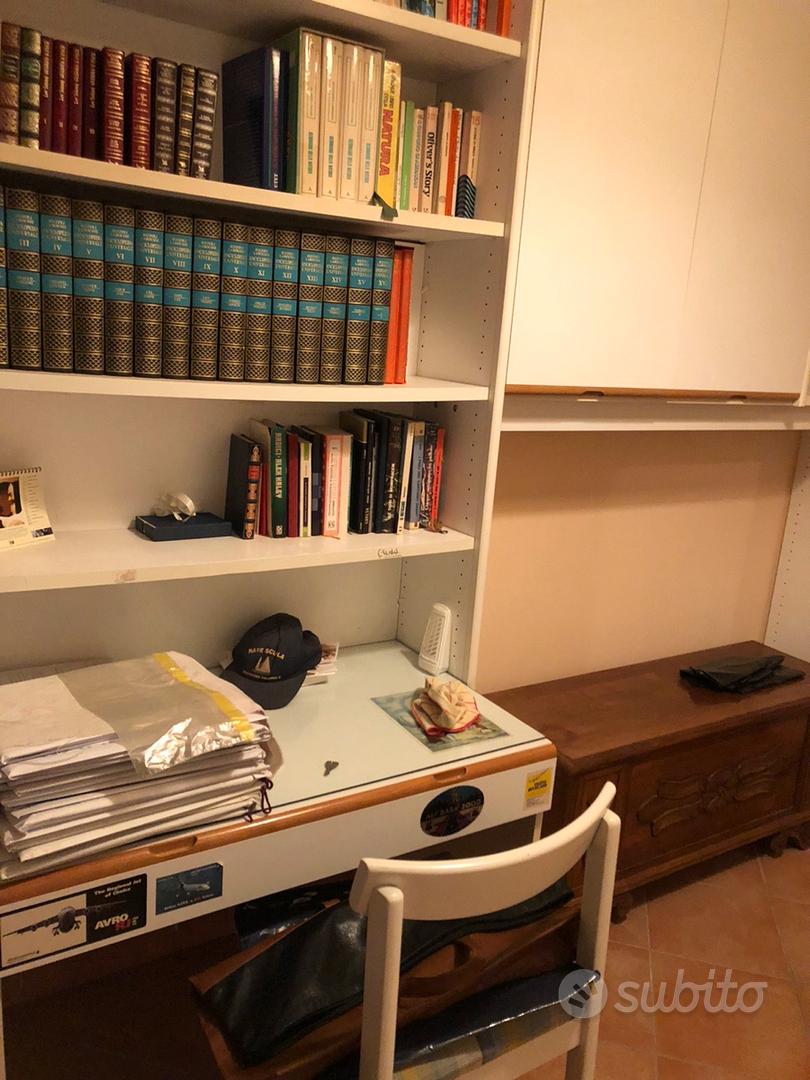 Scrivania con libreria integrata 120x60 - Arredamento e Casalinghi In  vendita a Roma