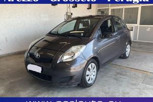 TOYOTA Yaris 1.0 5 porte