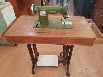 macchina da cucire vintage Borletti con mobile