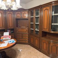 Sala completa mobile  salotto sedie tavolo