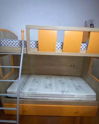 Letto a castello 3 posti con materassi