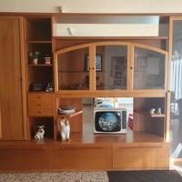 Mobile con vetrine nuovo per sala o camera