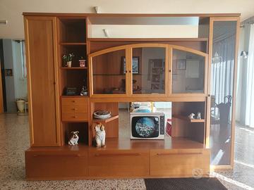 Mobile con vetrine nuovo per sala o camera