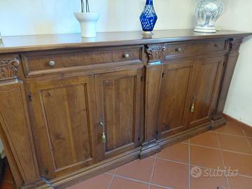 Credenza in legno massello