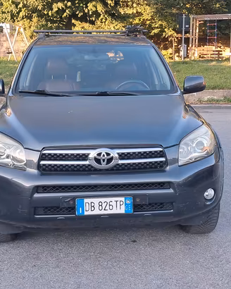 toyota rav 4 2006  177 cv