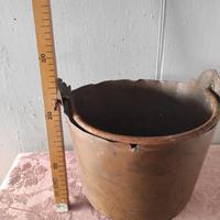 Antica secchia da pozzo  in rame.