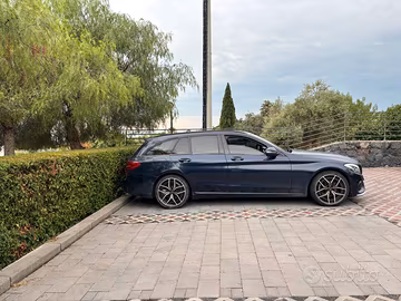 Mercedes-Benz c220d