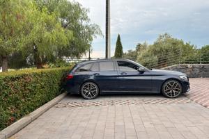 Mercedes-Benz c220d