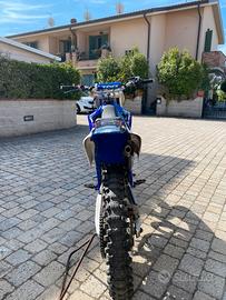 YAMAHA yz125