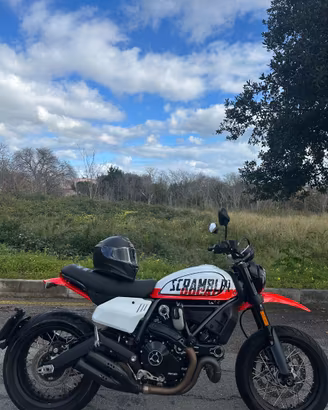Ducati Scrambler Urban-Motard