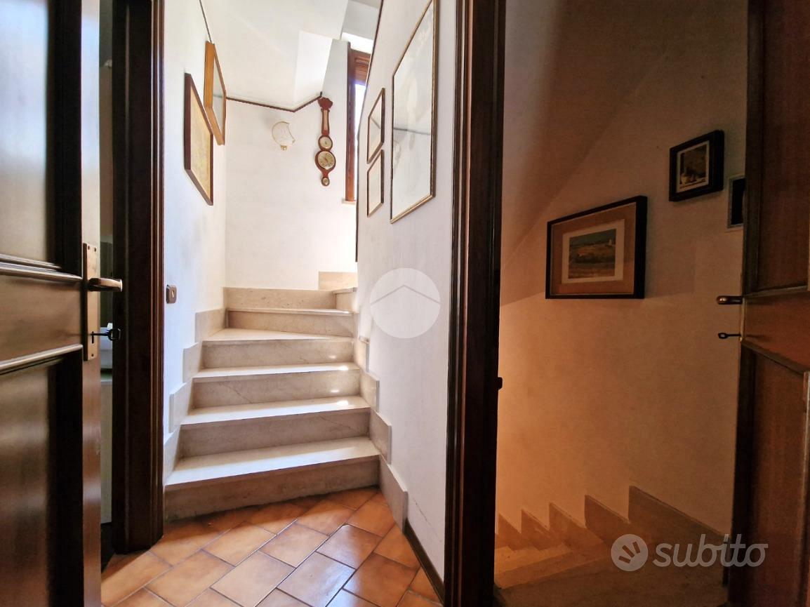 House in Borgo Virgilio, Cerese - Altro