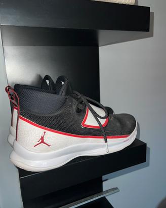 Jordan superfly 5 po bulls