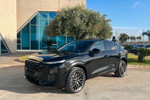 Audi Q3 2.0 S line Anticipo €18.900 Noleggio no sc