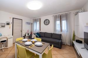 Bilocale in centro storico, area pedonale, con par