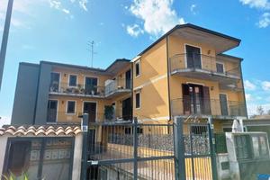 S.m. ammalati: 3 vani+terrazzo e posto auto