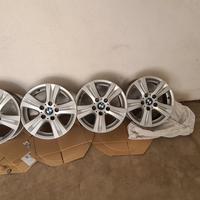 cerchi lega 16 pollici BMW