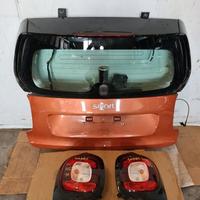 Portellone posteriore e fanali Smart 453 fortwo