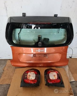 Portellone posteriore e fanali Smart 453 fortwo