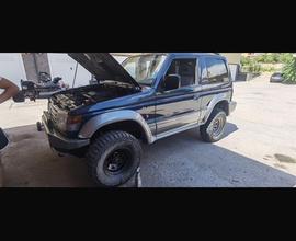 Mitsubishi Pajero 2500 super select