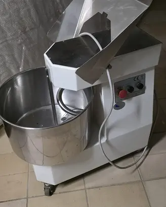 Impastatrice Professionale 24kg