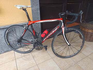 bici Nuzzi in carbonio