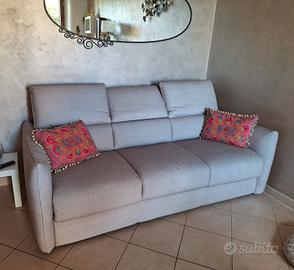 DIVANO  - "DIVANI E DIVANI"