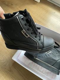 Scarpe stivaletto Guess taglia 36 donna o ragazza