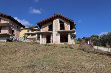 VILLA SINGOLA A COLONNELLA