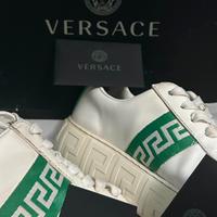 Sneakers Versace taglia 39 bianco verdi pelle