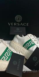 Sneakers Versace taglia 39 bianco verdi pelle